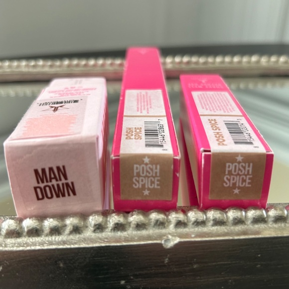 NIB Jeffree Star Lot of 3 Velour Lip Liner, Velour Liquid Lipstick & Velvet Trap - Picture 3 of 3